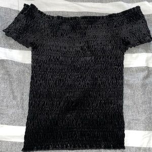 Black off the shoulder top - Velour (M)